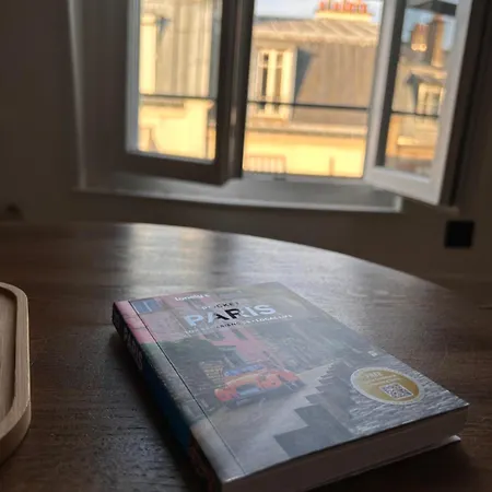 Appartement Renovated Flat Near Tour Eiffel à Paris Extérieur photo