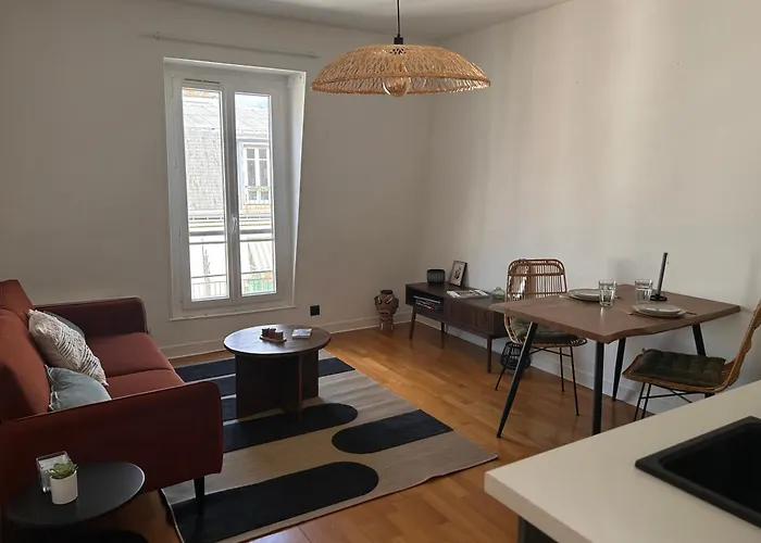 Renovated Flat Near Tour Eiffel